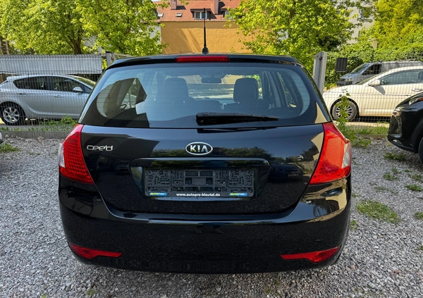 Kia Ceed cena 17600 przebieg: 140000, rok produkcji 2009 z Łódź małe 301